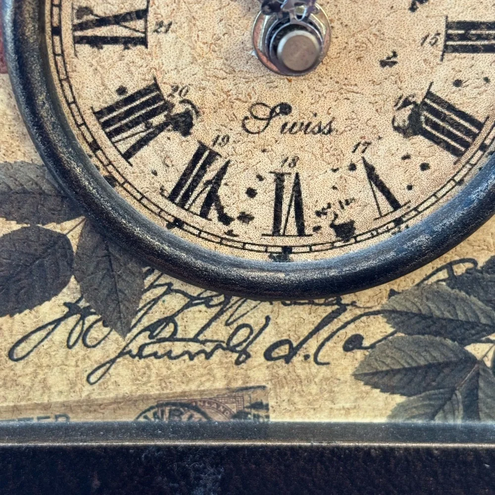 Vintage Style Floral Mantle Clock